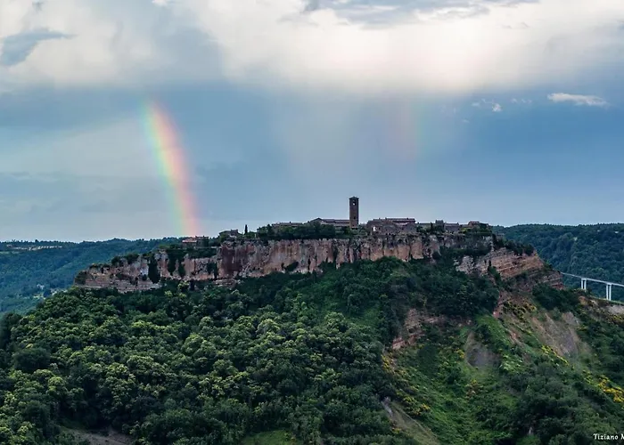 La Finestra su Civita
